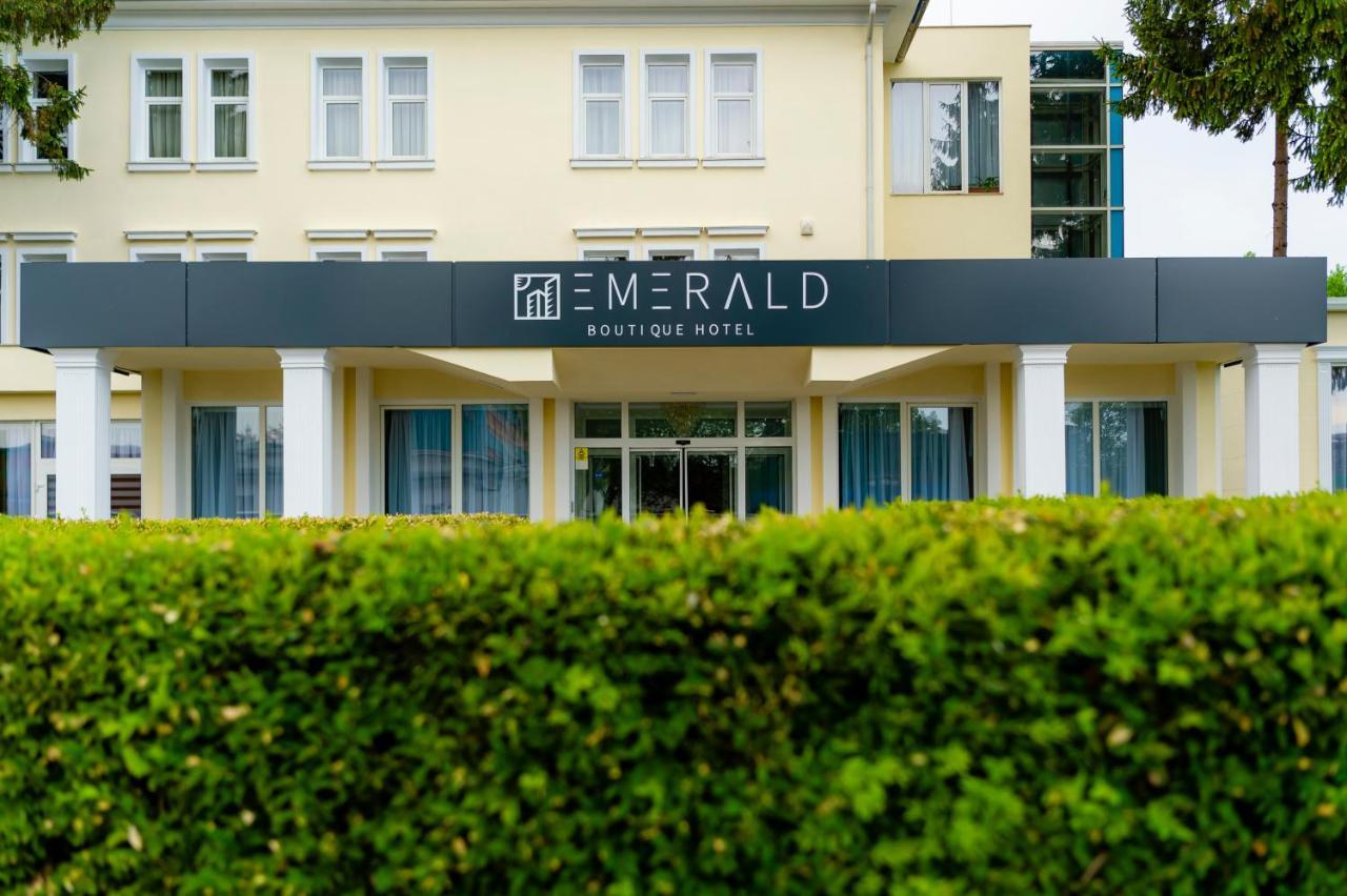 Emerald Boutique Hotel Targu Mures Exterior photo